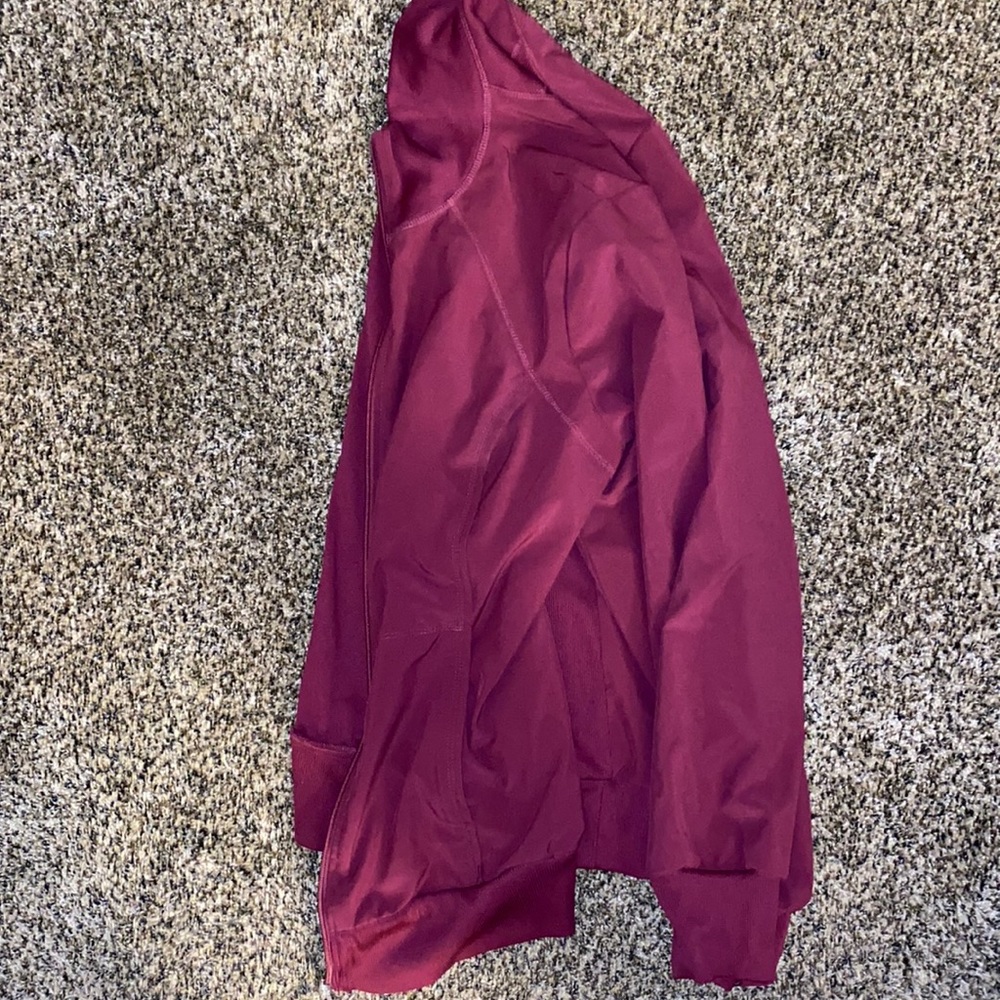 Size large Cherokee Infinity scrub jacket wine color